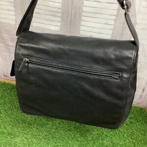Vintage Fossil Classic Black Leather Briefcase Messanger Bag